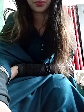 Snapshot of Noor_Darliing chatting on 12.01.25 Noor Darliing online show from 12.01.25