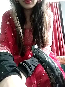 Snapshot of Noor_Darliing chatting on 12.15.25 Noor Darliing online show from 12.15.25