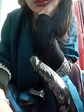 Snapshot of Noor_Darliing chatting on 01.05.26 Noor Darliing online show from 01.05.26