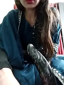 Snapshot of Noor_Darliing chatting on 01.13.26 Noor Darliing online show from 01.13.26