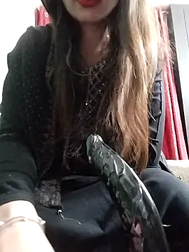 Snapshot of Noor_Darliing chatting on 02.01.26 Noor Darliing online show from 02.01.26