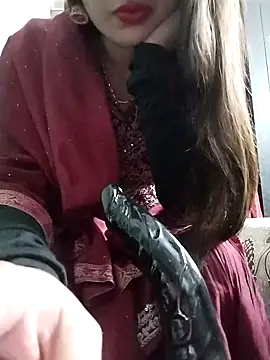 Snapshot of Noor_Darliing chatting on 02.02.26 Noor Darliing online show from 02.02.26