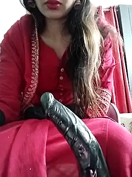 Snapshot of Noor_Darliing chatting on 02.04.26 Noor Darliing online show from 02.04.26