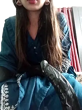 Snapshot of Noor_Darliing chatting on 02.08.26 Noor Darliing online show from 02.08.26