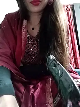 Snapshot of Noor_Darliing chatting on 02.24.26 Noor Darliing online show from 02.24.26