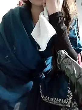 Snapshot of Noor_Darliing chatting on 02.25.26 Noor Darliing online show from 02.25.26