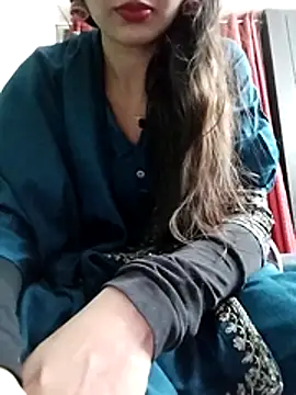 Snapshot of Noor_Darliing chatting on 03.02.26 Noor Darliing online show from 03.02.26