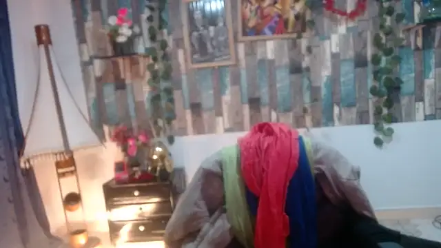 Snapshot of KarimaSarabe chatting on 09.17.25 KarimaSarabe online show from 09.17.25