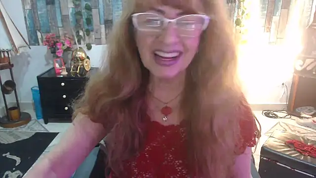 Snapshot of KarimaSarabe chatting on 09.23.25 KarimaSarabe online show from 09.23.25