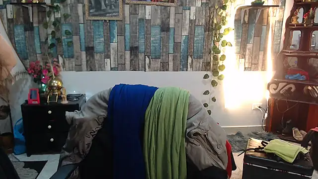 Snapshot of KarimaSarabe chatting on 10.02.25 KarimaSarabe online show from 10.02.25