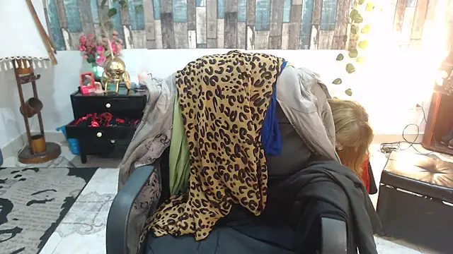 Snapshot of KarimaSarabe chatting on 10.03.25 KarimaSarabe online show from 10.03.25