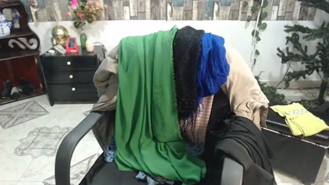 KarimaSarabe online show from 11.27.25