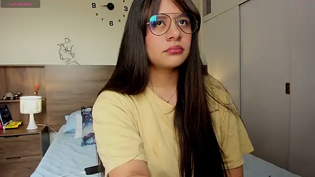 emily adams01 online show from 03.30.26