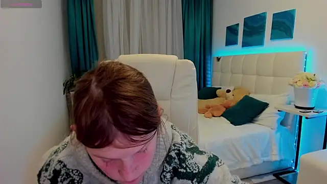 Kathlyn  Heath online show from 02.28.25