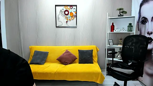 Cassandra Hotty online show from 10.21.25