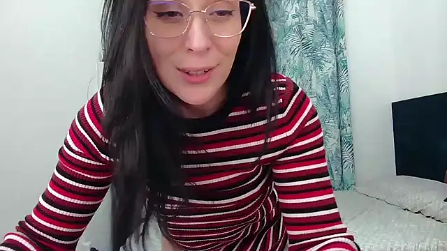 Snapshot of Lilith__D chatting on 12.10.24 Lilith D online show from 12.10.24