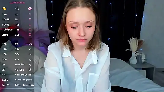 Linda Bryant online show from 02.08.25