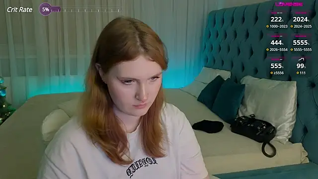  Chlo  e online show from 12.17.24