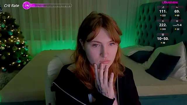  Chlo  e online show from 12.19.24