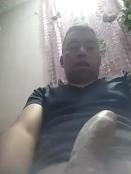 Snapshot of Diego_leon27 chatting on 03.21.25 Diego leon27 online show from 03.21.25