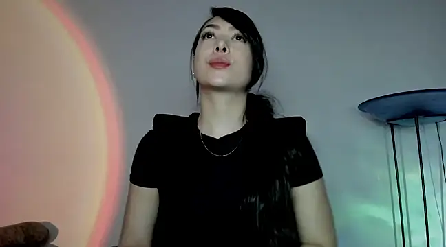 Mila  Paramo online show from 12.28.24