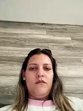 Mia Hampton online show from 12.21.24