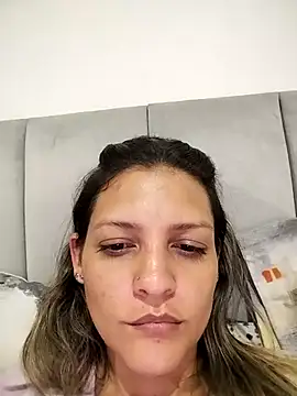 Mia Hampton online show from 01.31.25