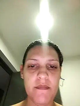 Mia Hampton online show from 01.31.25