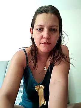 Mia Hampton online show from 03.08.25