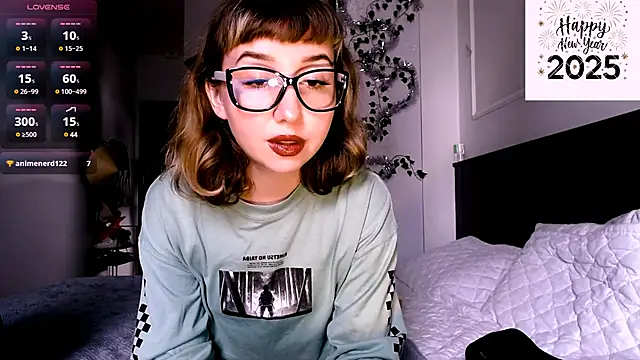 Cosmo Riri online show from 01.02.25