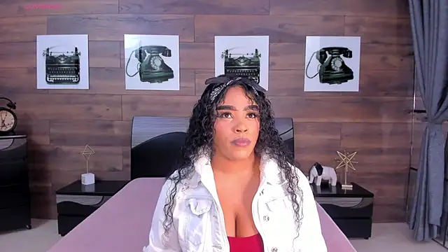 Briana Wells  online show from 07.10.26