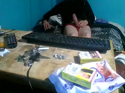 Snapshot of malekon76 chatting on 12.12.24 malekon76 online show from 12.12.24