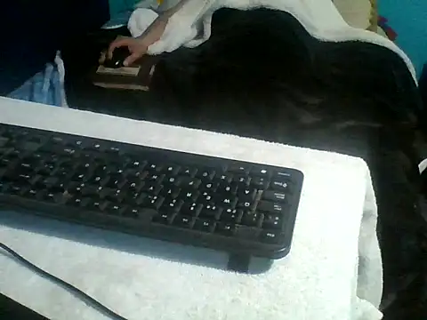 Snapshot of malekon76 chatting on 09.25.25 malekon76 online show from 09.25.25