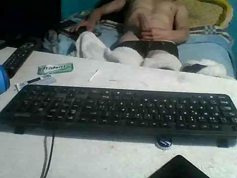 Snapshot of malekon76 chatting on 11.06.25 malekon76 online show from 11.06.25