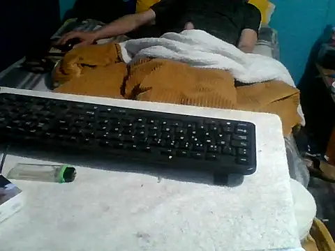 Snapshot of malekon76 chatting on 11.27.25 malekon76 online show from 11.27.25