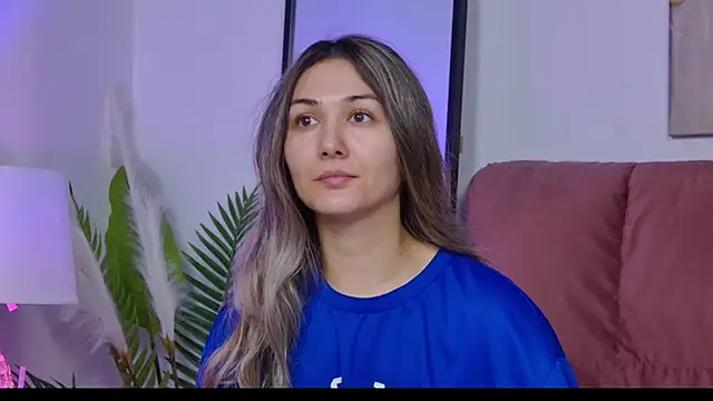 NicolLopeze online show from 11.27.25