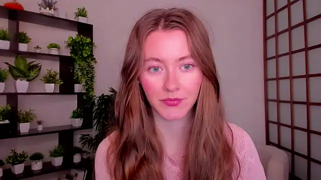 KateCuddle online show from 10.21.25