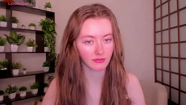 KateCuddle online show from 10.23.25