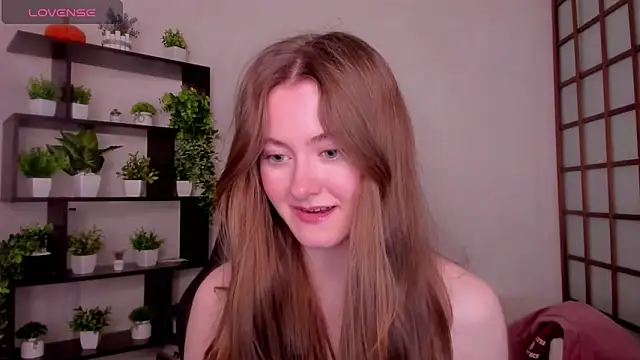 KateCuddle online show from 04.02.26