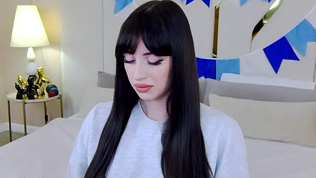 Betty Bridge online show from 09.23.25