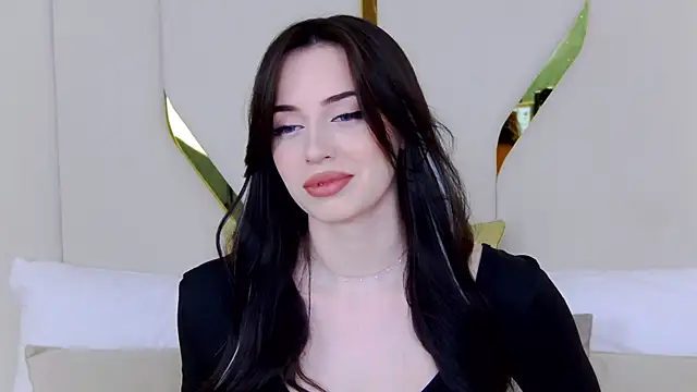 Snapshot of Betty_Bridge chatting on 04.25.26 Betty Bridge online show from 04.25.26