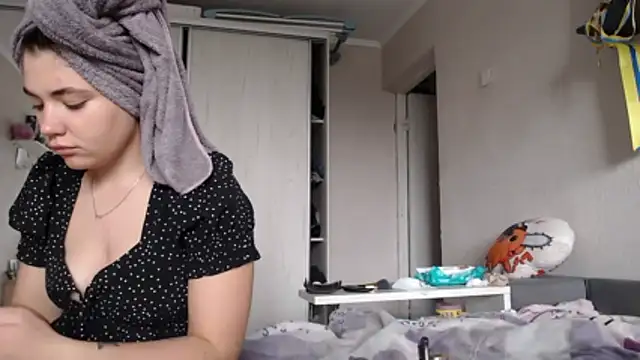 delightful sofi online show from 04.04.26