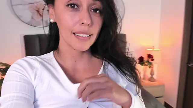 SaharaGarcia   online show from 12.24.24