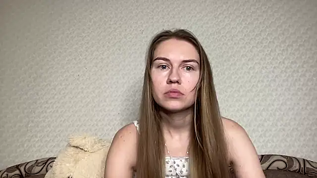 Snapshot of dream_alexa chatting on 12.24.24 dream alexa online show from 12.24.24