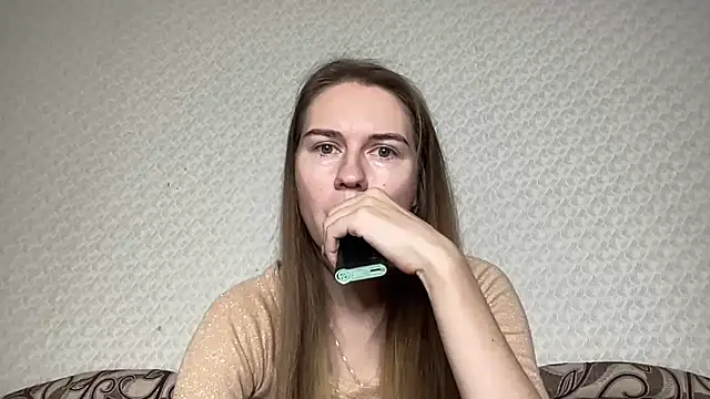 Snapshot of dream_alexa chatting on 12.27.24 dream alexa online show from 12.27.24