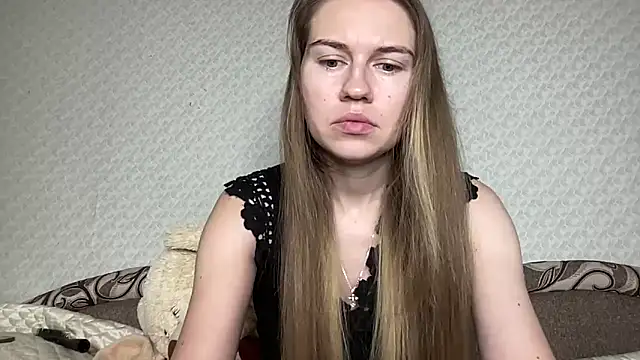 Snapshot of dream_alexa chatting on 12.30.24 dream alexa online show from 12.30.24