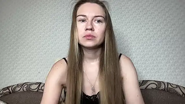 Snapshot of dream_alexa chatting on 01.05.25 dream alexa online show from 01.05.25