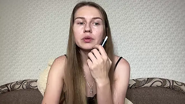 Snapshot of dream_alexa chatting on 01.09.25 dream alexa online show from 01.09.25