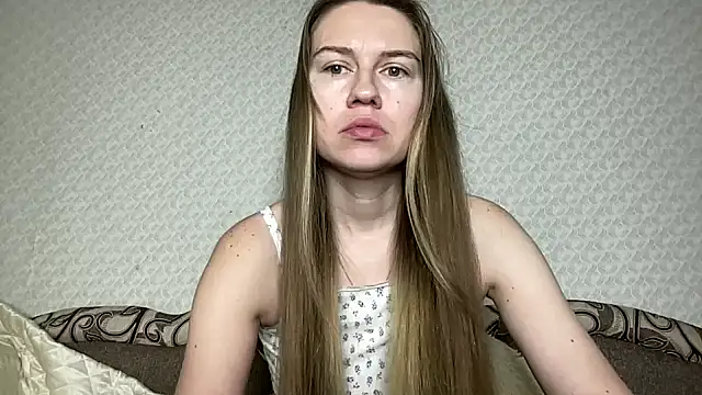 Snapshot of dream_alexa chatting on 01.20.25 dream alexa online show from 01.20.25