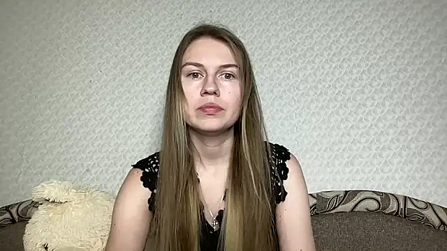 Snapshot of dream_alexa chatting on 01.21.25 dream alexa online show from 01.21.25